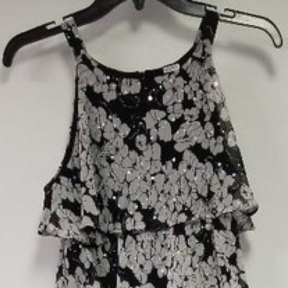 Scarlett Nite floral, flouncy and sparkly dress - Picture 2 of 3